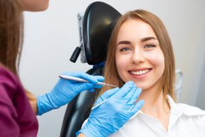 Cosmetic Dentistry in Lakewood Club